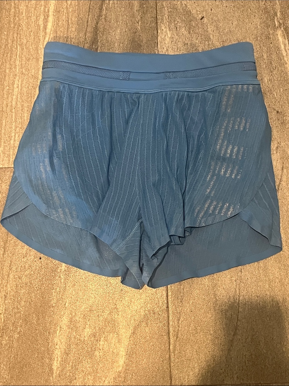Lululemon Fast and Free Airflow